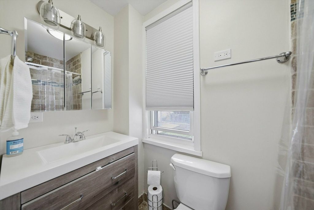 3634 N Troy Street, Chicago, IL 60618 — photo 5