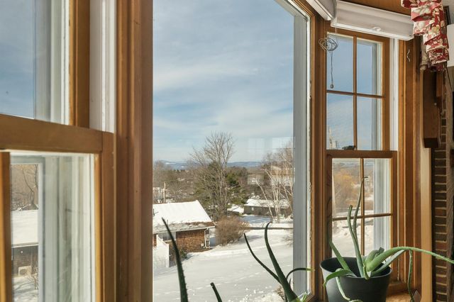 55 High View Circle, Gilford, NH 03249