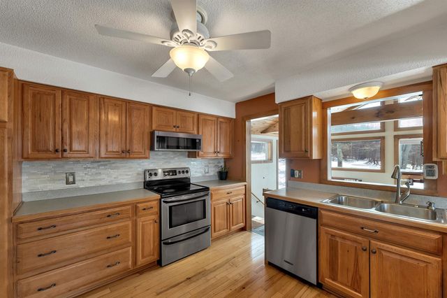 55 High View Circle, Gilford, NH 03249