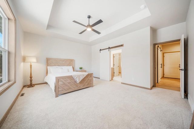 2564 N STELLITA CIRCLE, De Pere, WI 54115