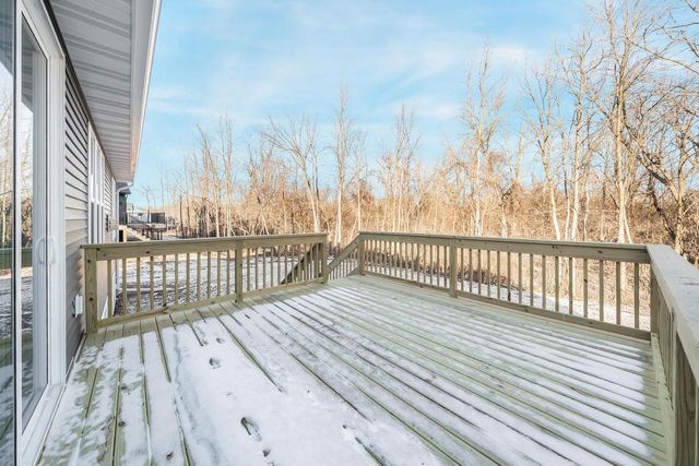 2564 N STELLITA CIRCLE, De Pere, WI 54115