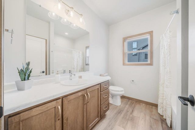 2564 N STELLITA CIRCLE, De Pere, WI 54115