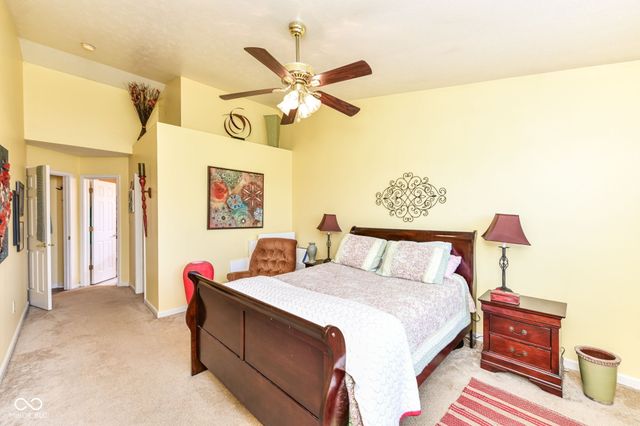 1214 Stonebridge Drive, Anderson, IN 46013