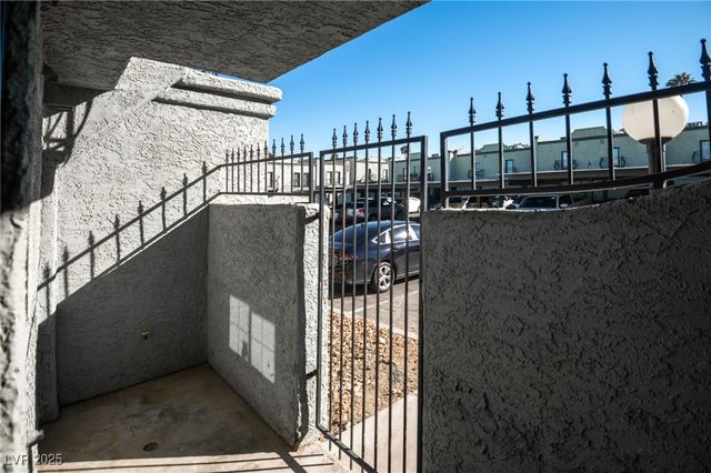 7030 Burcot Avenue F108, Las Vegas, NV 89156