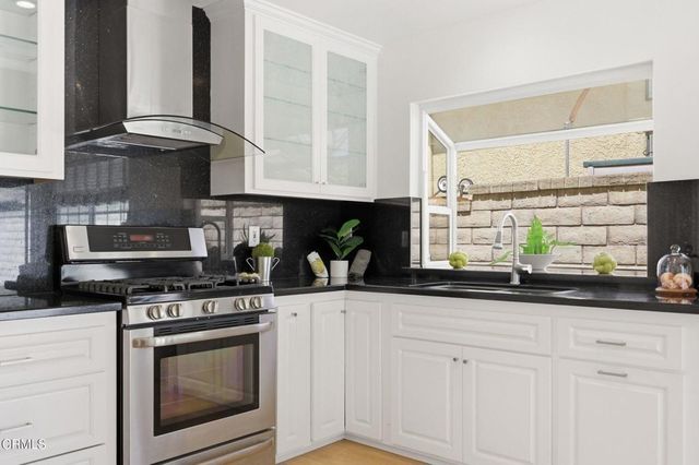 5058 Via Cupertino, Camarillo, CA 93012