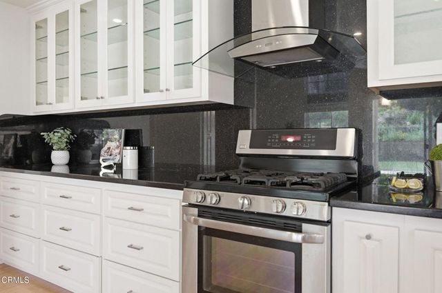 5058 Via Cupertino, Camarillo, CA 93012