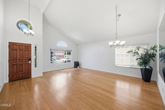 5058 Via Cupertino, Camarillo, CA 93012