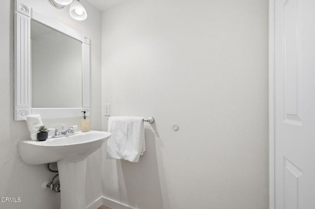 5058 Via Cupertino, Camarillo, CA 93012