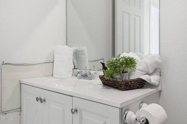 5058 Via Cupertino, Camarillo, CA 93012