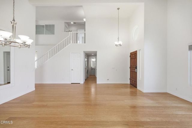 5058 Via Cupertino, Camarillo, CA 93012