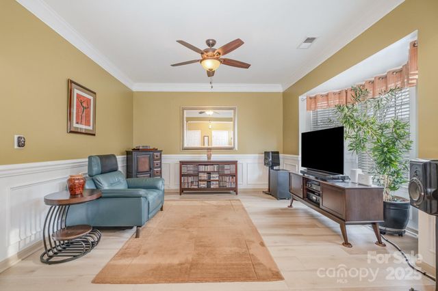 6422 Hasley Woods Drive, Huntersville, NC 28078