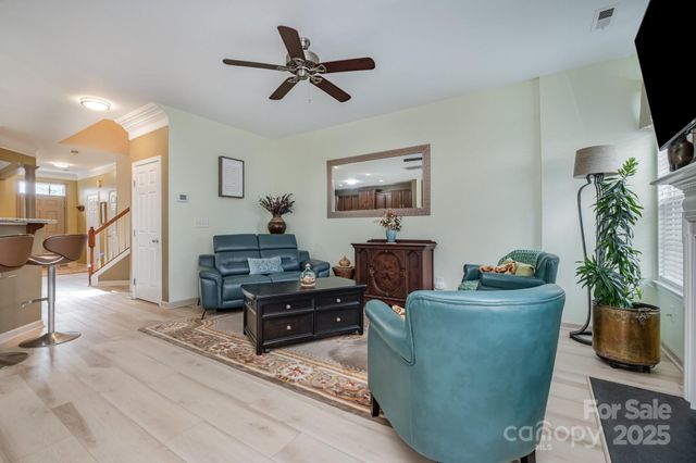 6422 Hasley Woods Drive, Huntersville, NC 28078