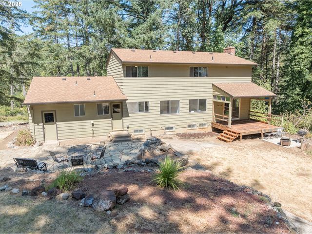 24358 QUEEN ANNE Dr, Philomath, OR 97370