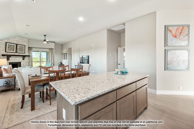 204 Fireberry Drive, Glenn Heights, TX 75154