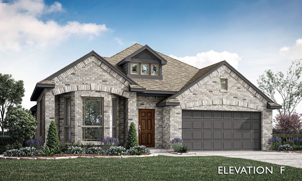 204 Fireberry Drive, Glenn Heights, TX 75154