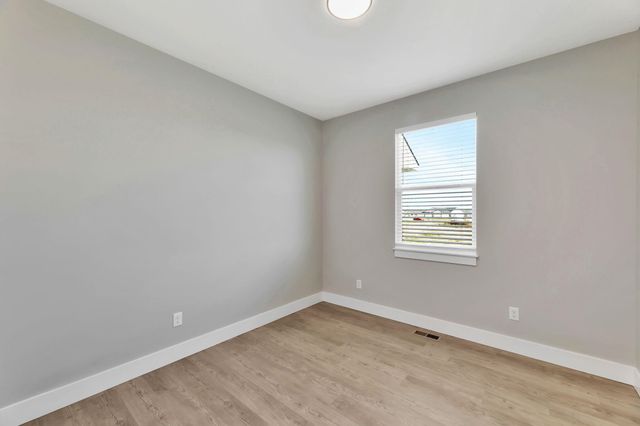 1137 W Trek Cir, Goddard, KS 67052