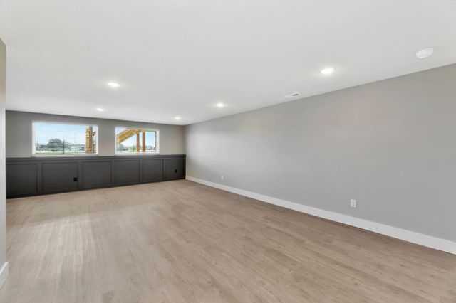 1137 W Trek Cir, Goddard, KS 67052