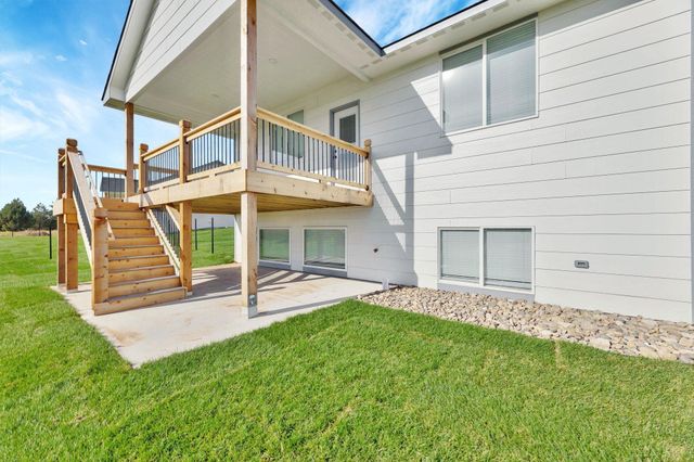 1137 W Trek Cir, Goddard, KS 67052