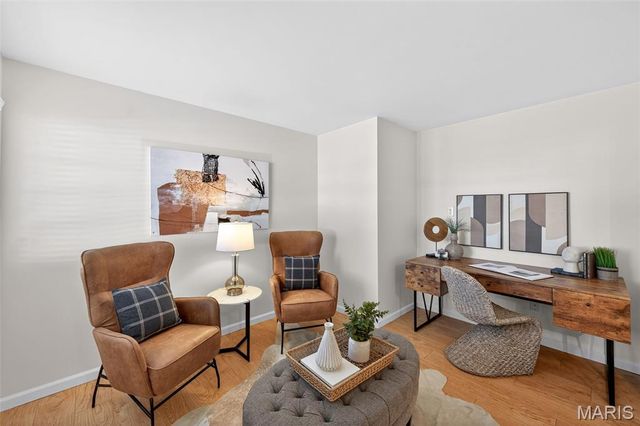 1601 Walpole Drive B, Chesterfield, MO 63017