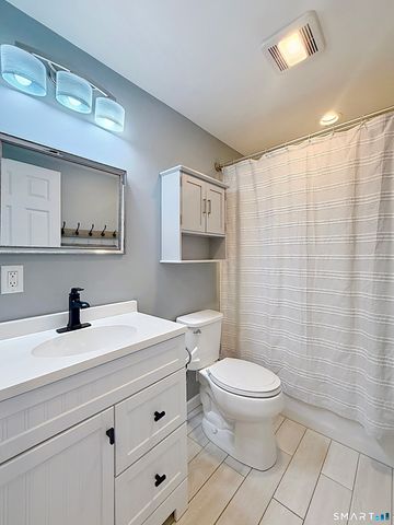 55 Field Road, Cromwell, CT 06416