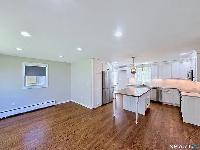 55 Field Road, Cromwell, CT 06416