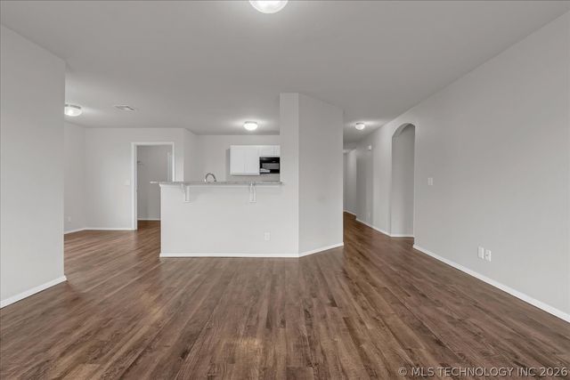 10016 E 109th Place North, Owasso, OK 74055