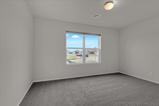 10016 E 109th Place North, Owasso, OK 74055