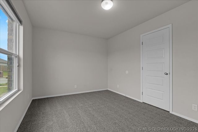 10016 E 109th Place North, Owasso, OK 74055