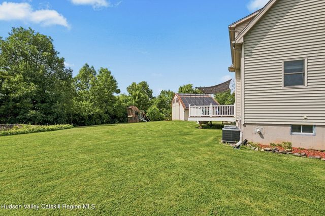 46 Market Street, Glasco, NY 12432