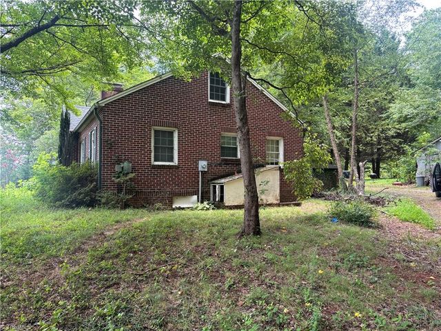 8100 NC Highway 67, East Bend, NC 27108