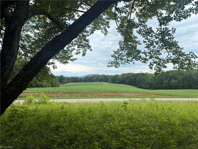 8100 NC Highway 67, East Bend, NC 27108