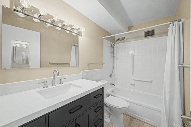 605 S Alton Way 12C, Denver, CO 80247