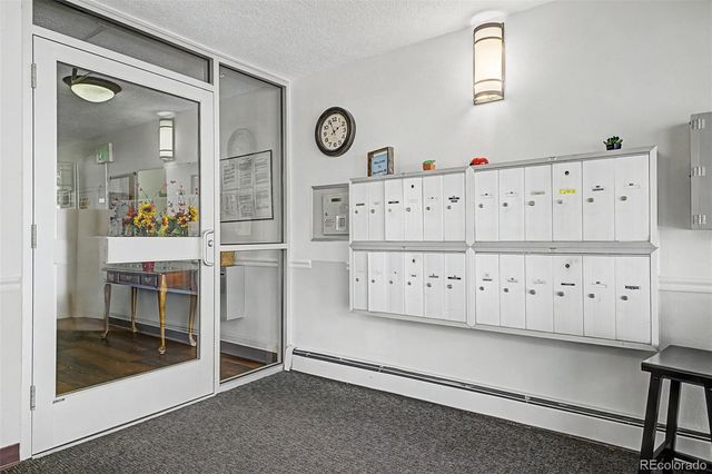 605 S Alton Way 12C, Denver, CO 80247