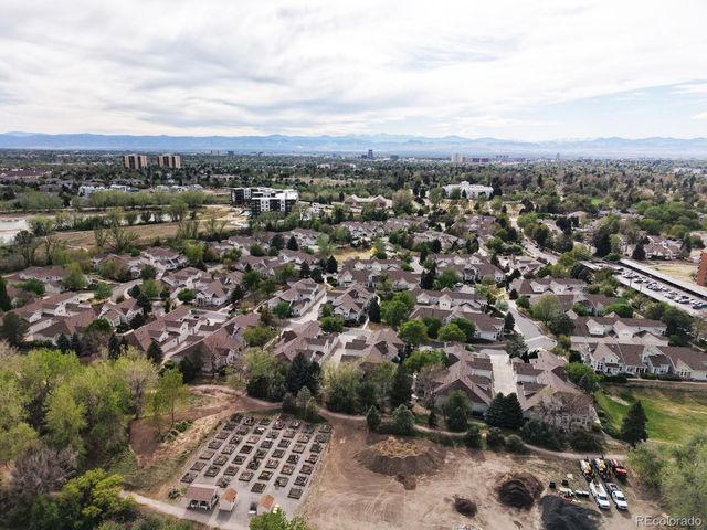 605 S Alton Way 12C, Denver, CO 80247