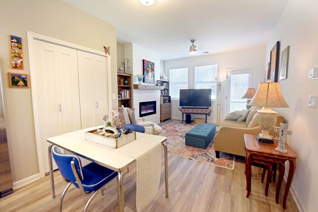 25 Grove Loop, Blue Ridge, GA 30513