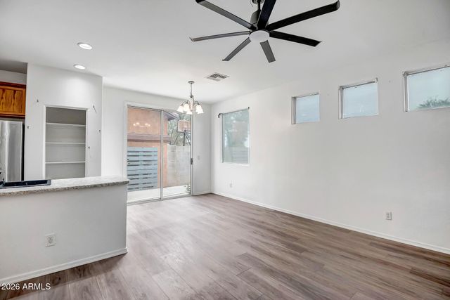 2208 N 78TH Glen, Phoenix, AZ 85035