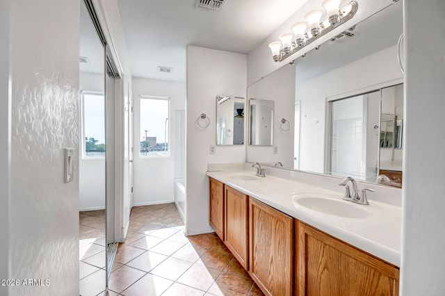2208 N 78TH Glen, Phoenix, AZ 85035