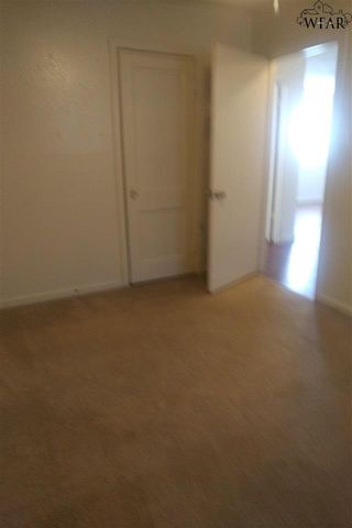 3020 STEARNS AVENUE, Wichita Falls, TX 76308