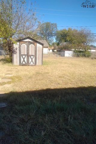 3020 STEARNS AVENUE, Wichita Falls, TX 76308