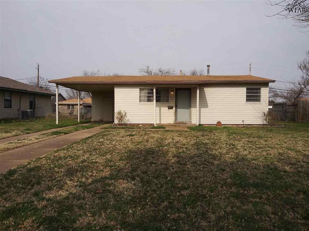 3020 STEARNS AVENUE, Wichita Falls, TX 76308