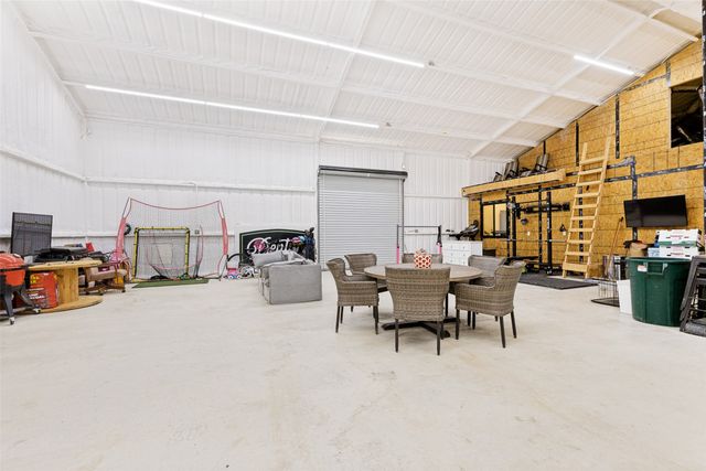 490 Private Road 4512, Decatur, TX 76234