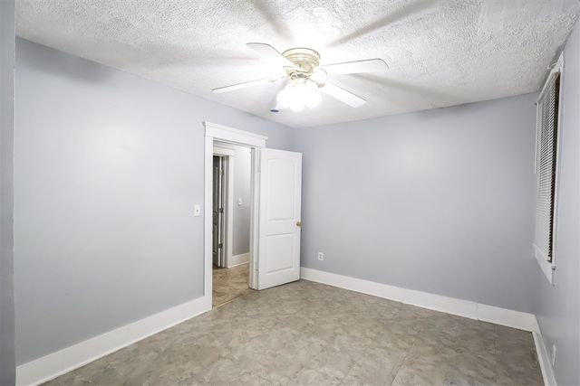 18 Highway Street, Battle Creek, MI 49014