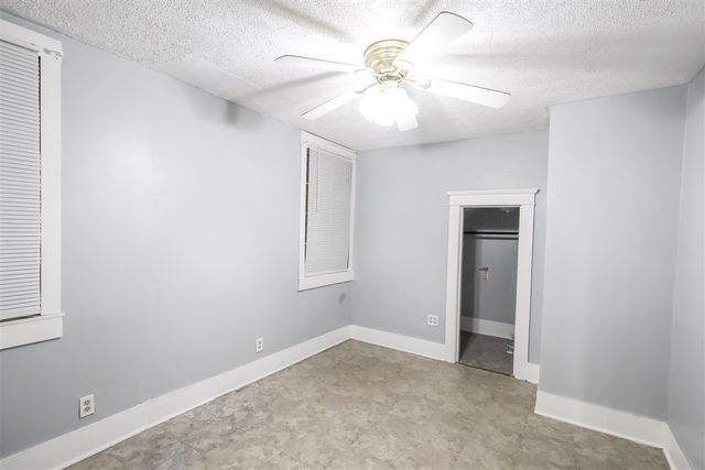 18 Highway Street, Battle Creek, MI 49014