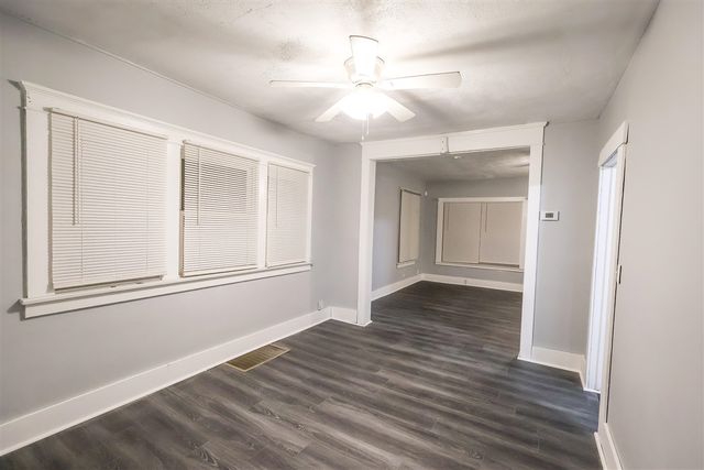 18 Highway Street, Battle Creek, MI 49014