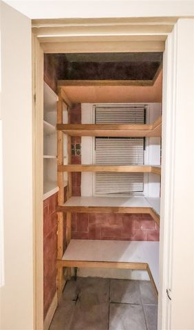 18 Highway Street, Battle Creek, MI 49014