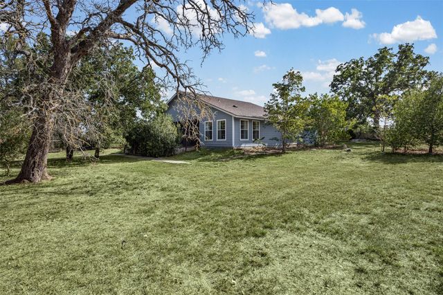 197 Wright DR, Cedar Creek, TX 78612