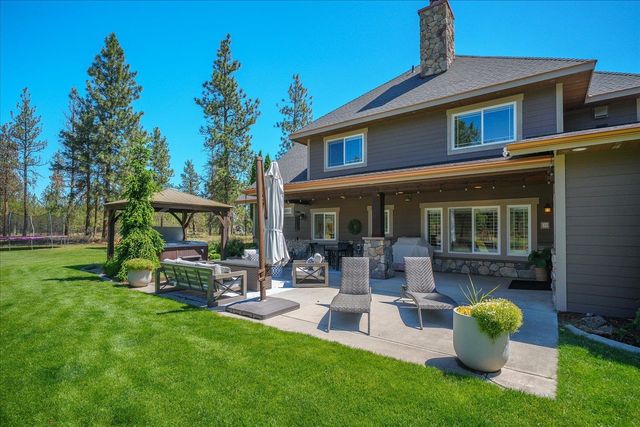 10308 S Ridge Park Ln, Cheney, WA 99004