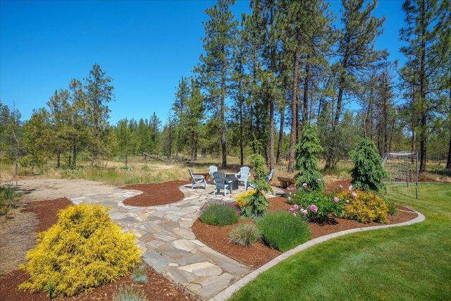 10308 S Ridge Park Ln, Cheney, WA 99004