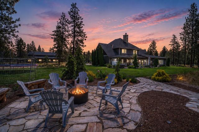 10308 S Ridge Park Ln, Cheney, WA 99004