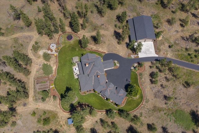 10308 S Ridge Park Ln, Cheney, WA 99004